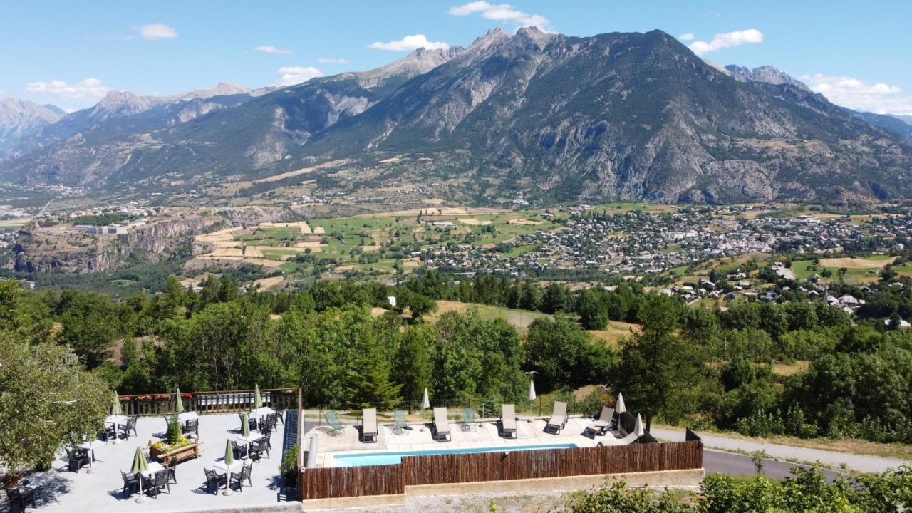 Au Bon Logis Hotel Risoul Exterior photo